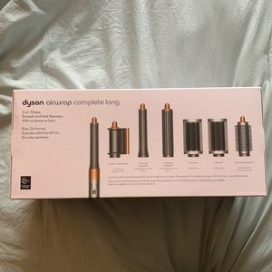 ✨BRAND NEW, NEVER BEEN OPENED✨ Dyson Airwrap Complete Long